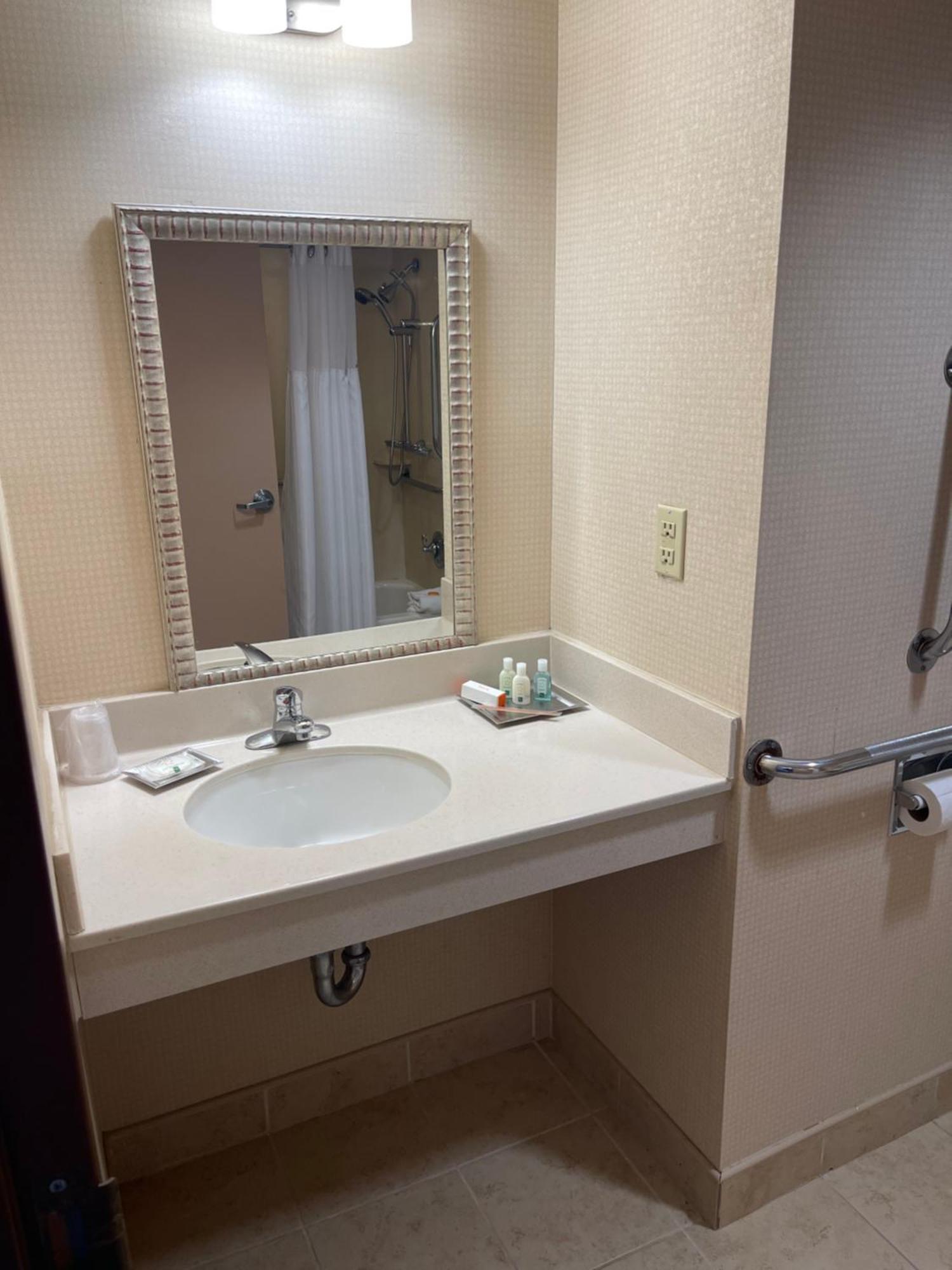 Quality Hotel Essington Zewnętrze zdjęcie